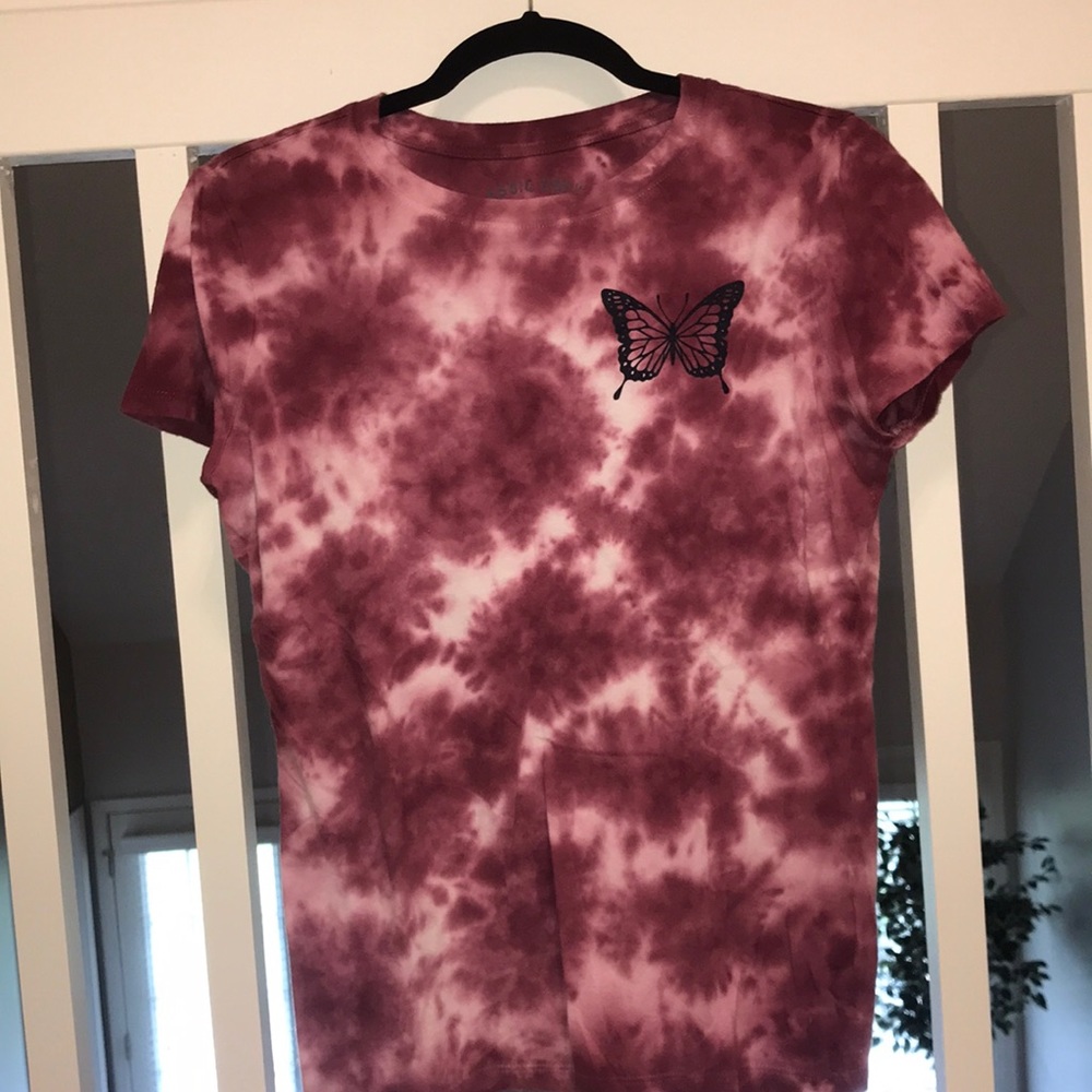 Aeropostale t shirt